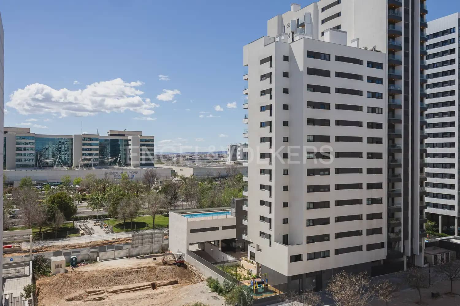 3 soveværelse Lejlighed til leje i Valencia by med swimmingpool garage - € 1.800 (Ref: 10138757)