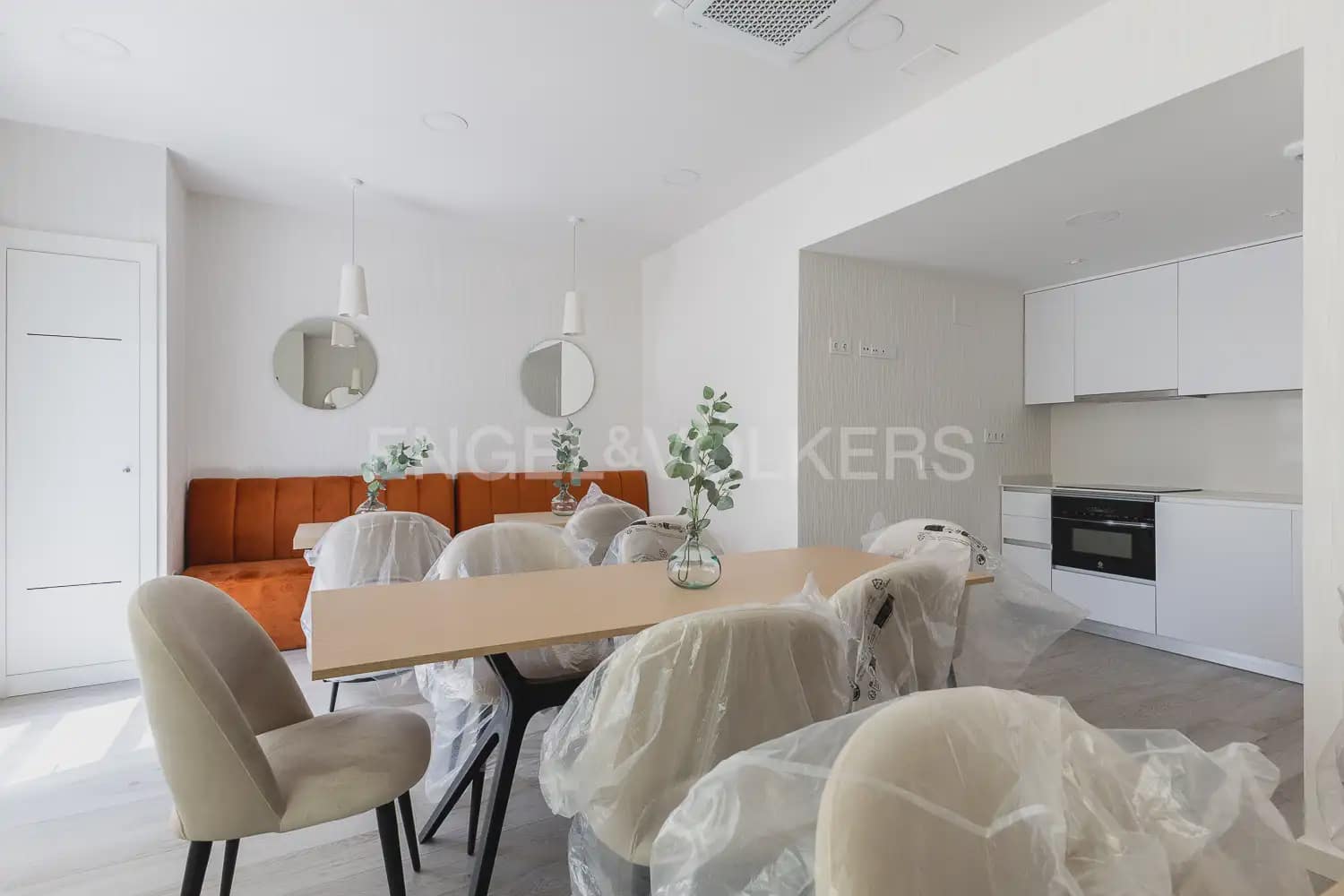 3 soveværelse Lejlighed til leje i Valencia by med swimmingpool garage - € 1.800 (Ref: 10138757)