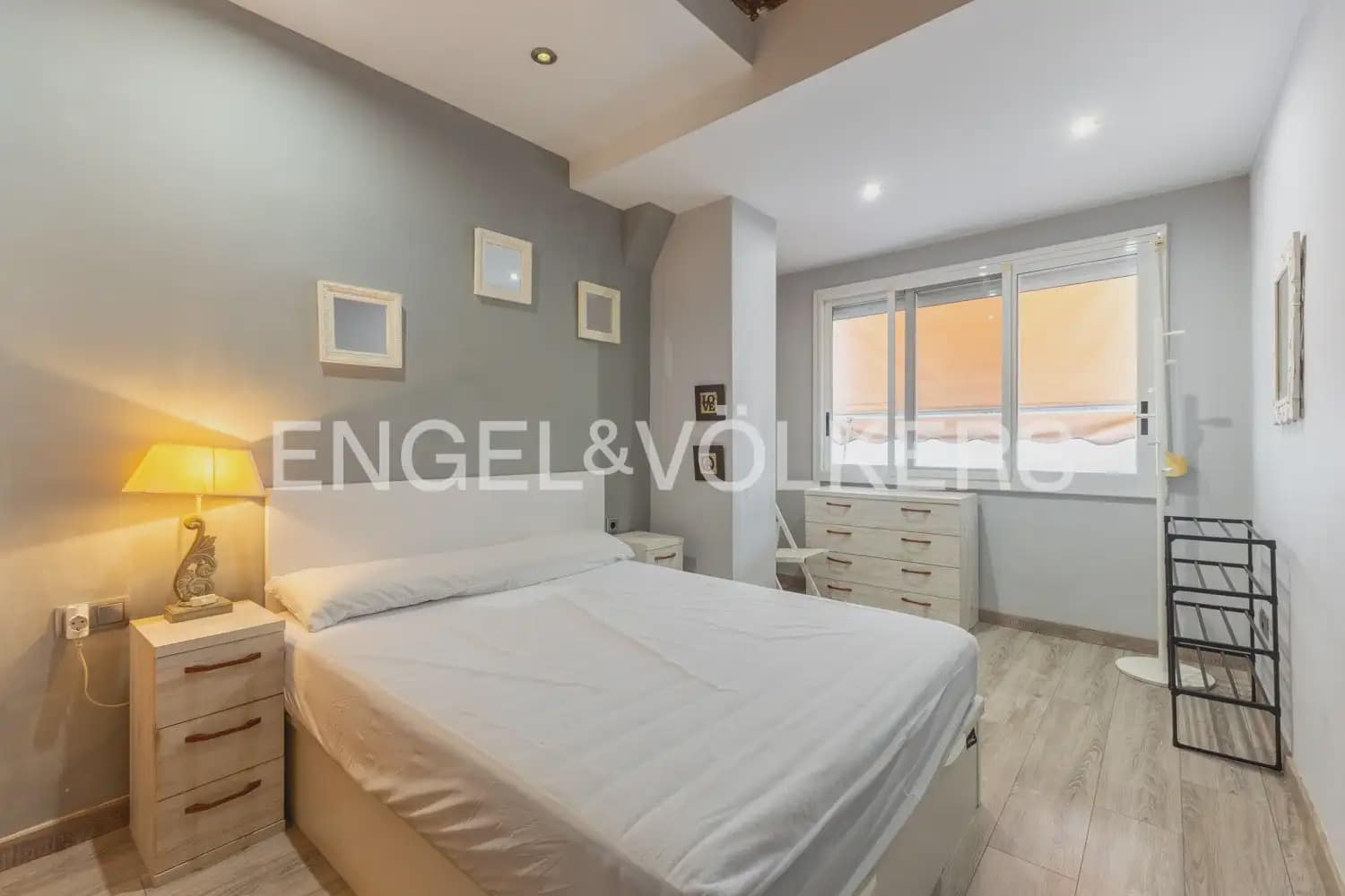 2 bedroom Flat for rent in Valencia city - € 1,800 (Ref: 10138758)