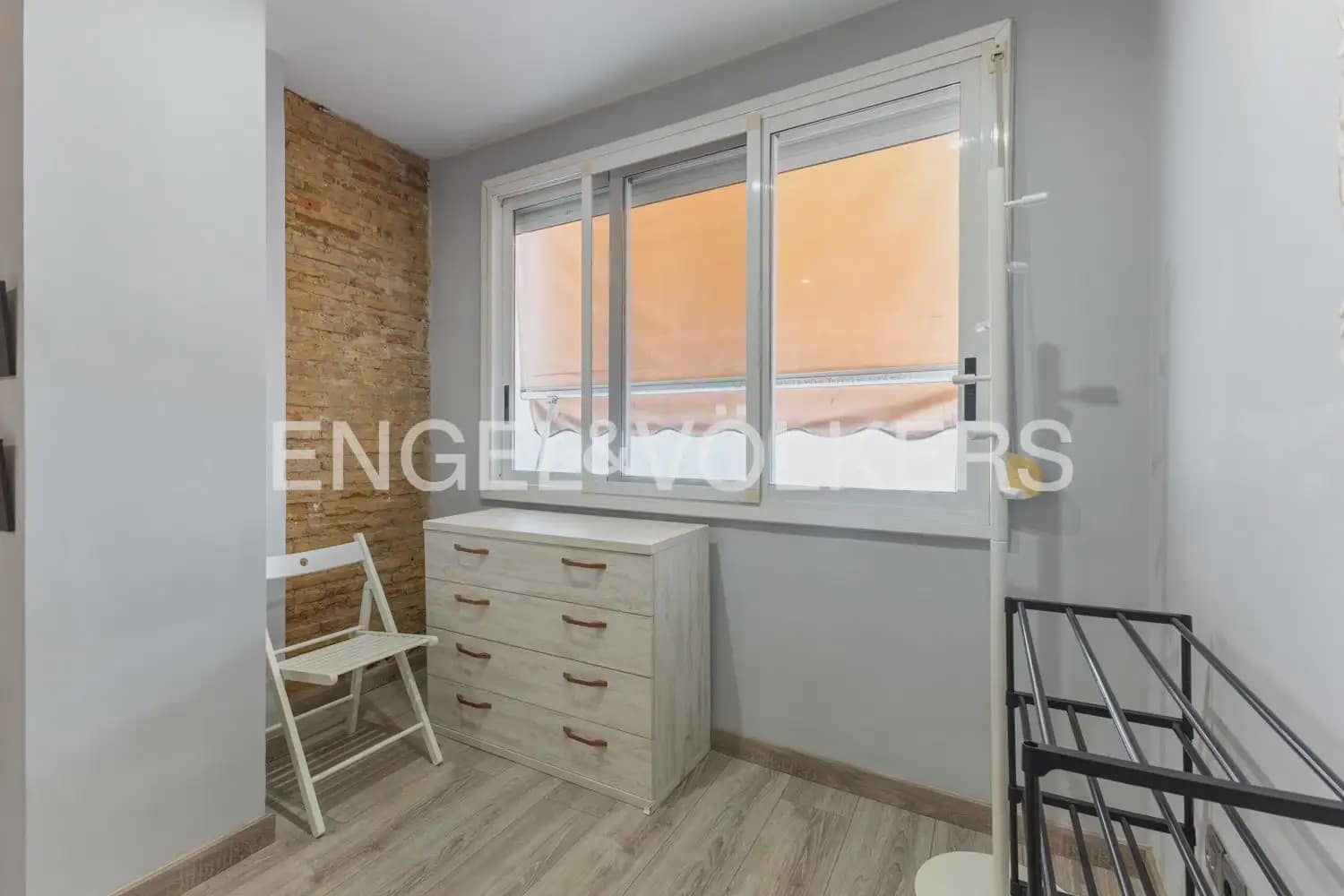 2 bedroom Flat for rent in Valencia city - € 1,800 (Ref: 10138758)