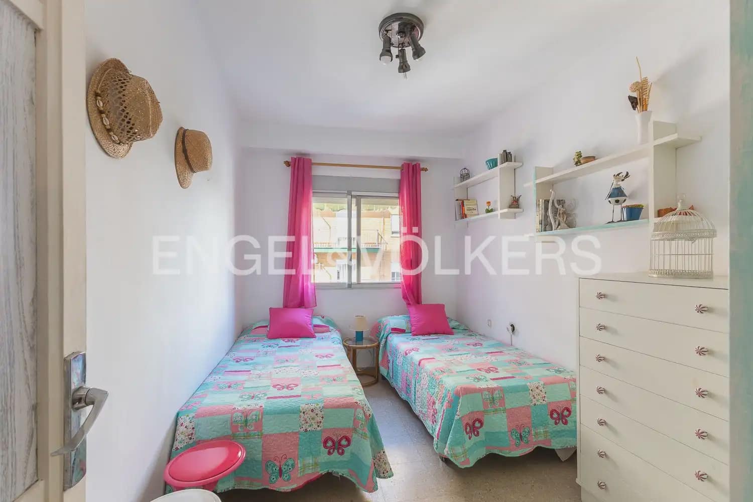 3 soveværelse Lejlighed til salg i Valencia by - € 280.000 (Ref: 10138759)