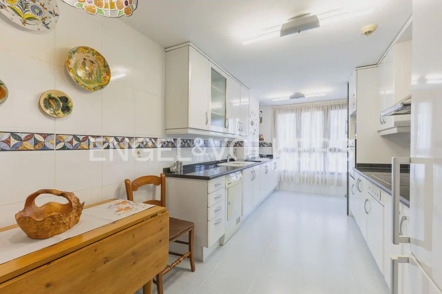3 soverom Leilighet til salgs i Valencia by med svømmebasseng garasje - € 748 000 (Ref: 10138760)