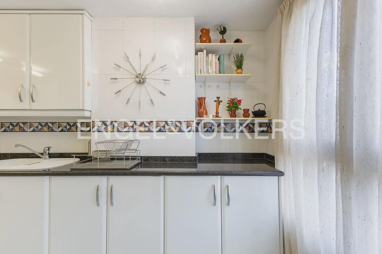 3 soverom Leilighet til salgs i Valencia by med svømmebasseng garasje - € 748 000 (Ref: 10138760)