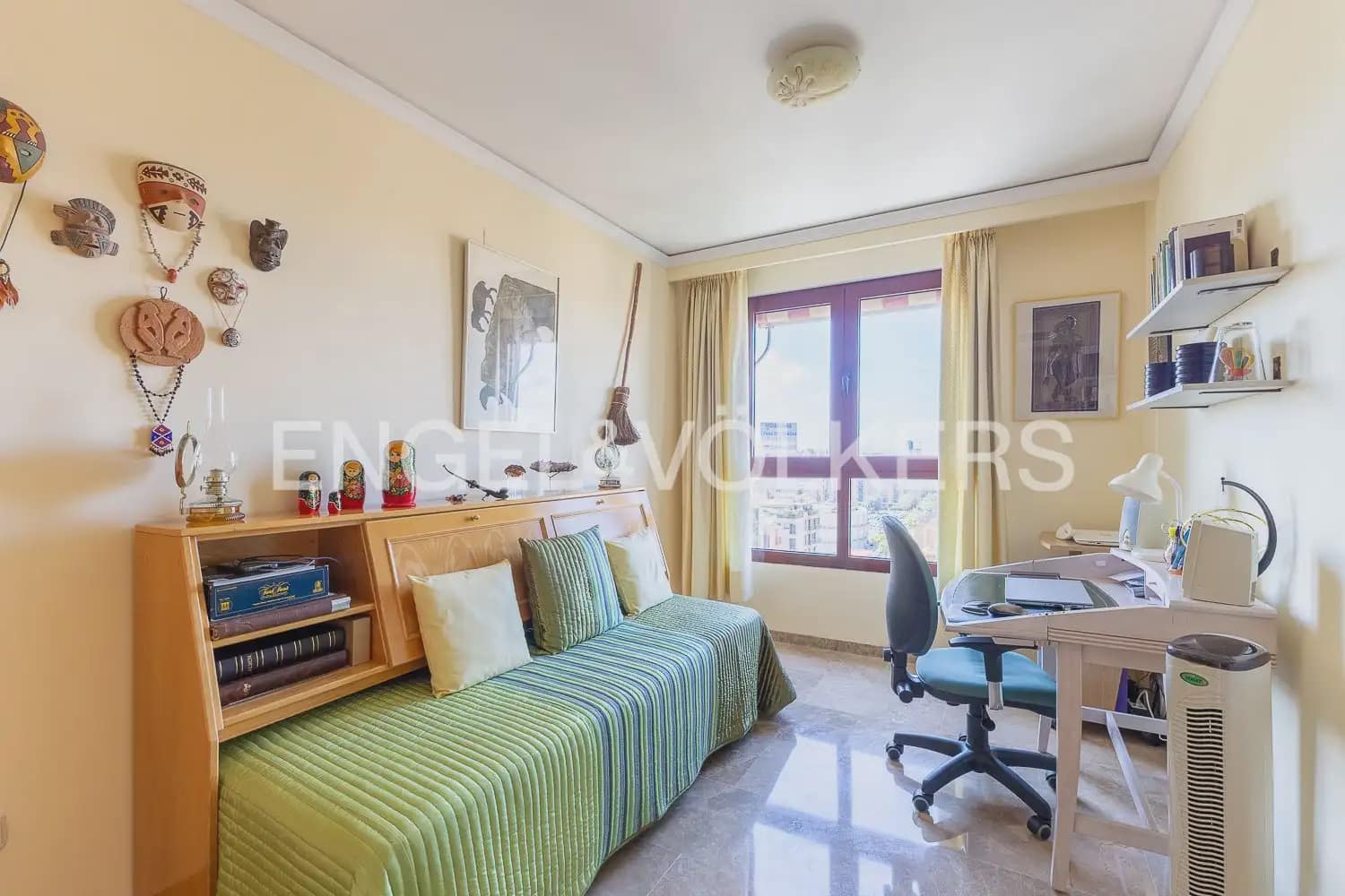 3 soverom Leilighet til salgs i Valencia by med svømmebasseng garasje - € 748 000 (Ref: 10138760)