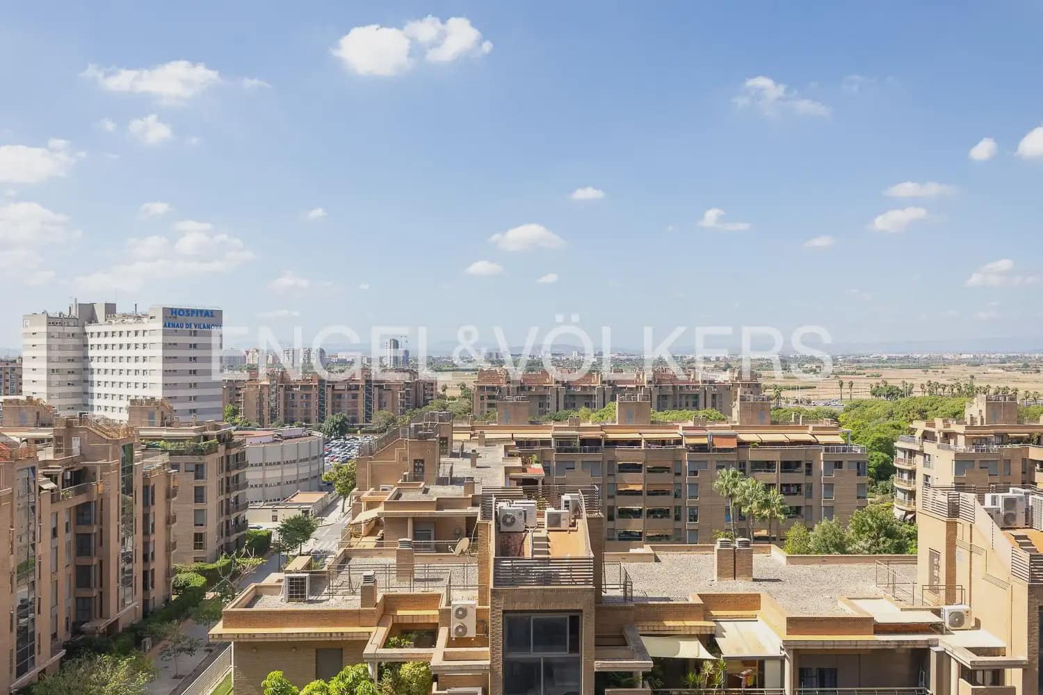 3 soverom Leilighet til salgs i Valencia by med svømmebasseng garasje - € 748 000 (Ref: 10138760)
