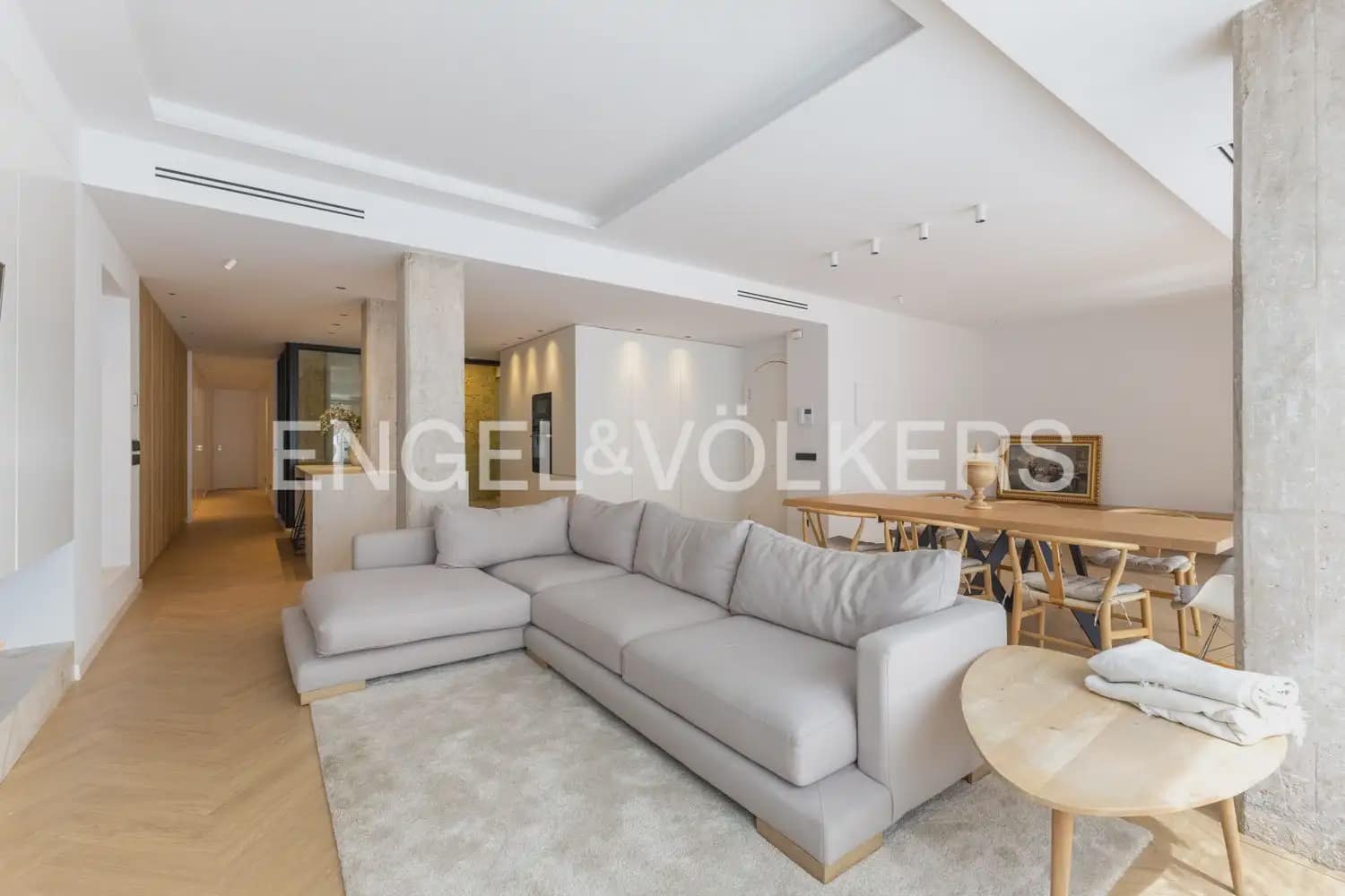 Piso de 4 habitaciones en València ciudad en alquiler - 4.300 € (Ref: 10138761)