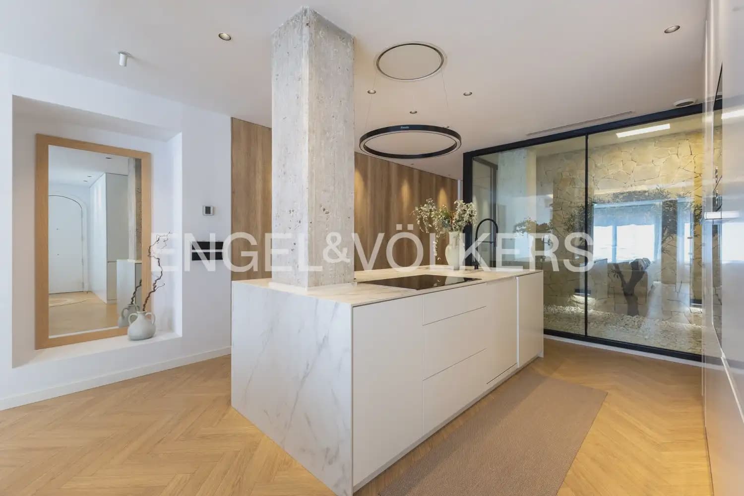Piso de 4 habitaciones en València ciudad en alquiler - 4.300 € (Ref: 10138761)