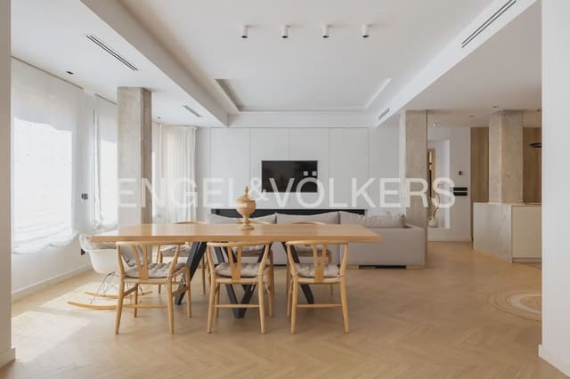 Piso de 4 habitaciones en Sant Francesc, València ciudad en alquiler - 4.300 € (Ref: 10138761)