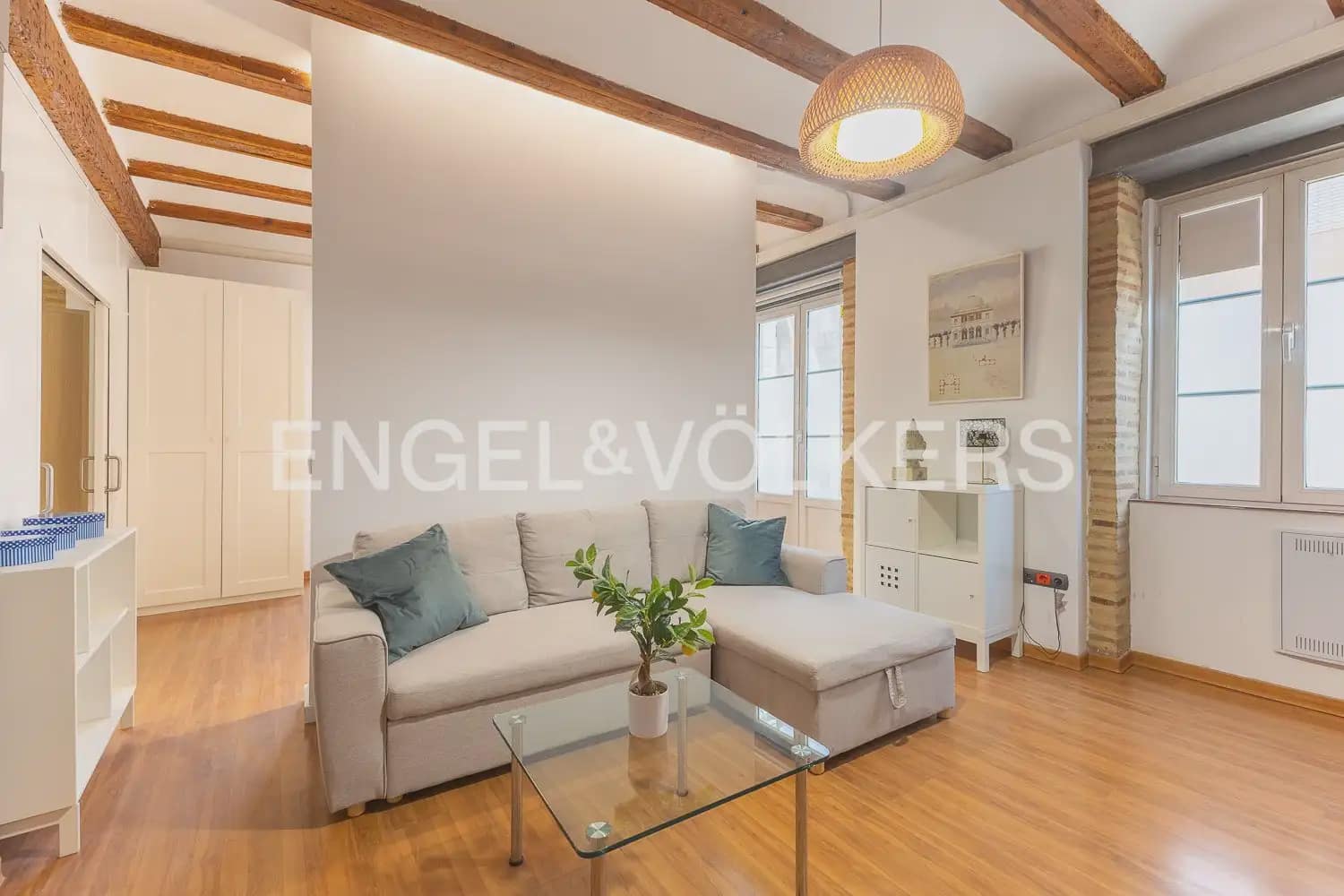 1 soveværelse Lejlighed til leje i Valencia by - € 1.400 (Ref: 10138762)