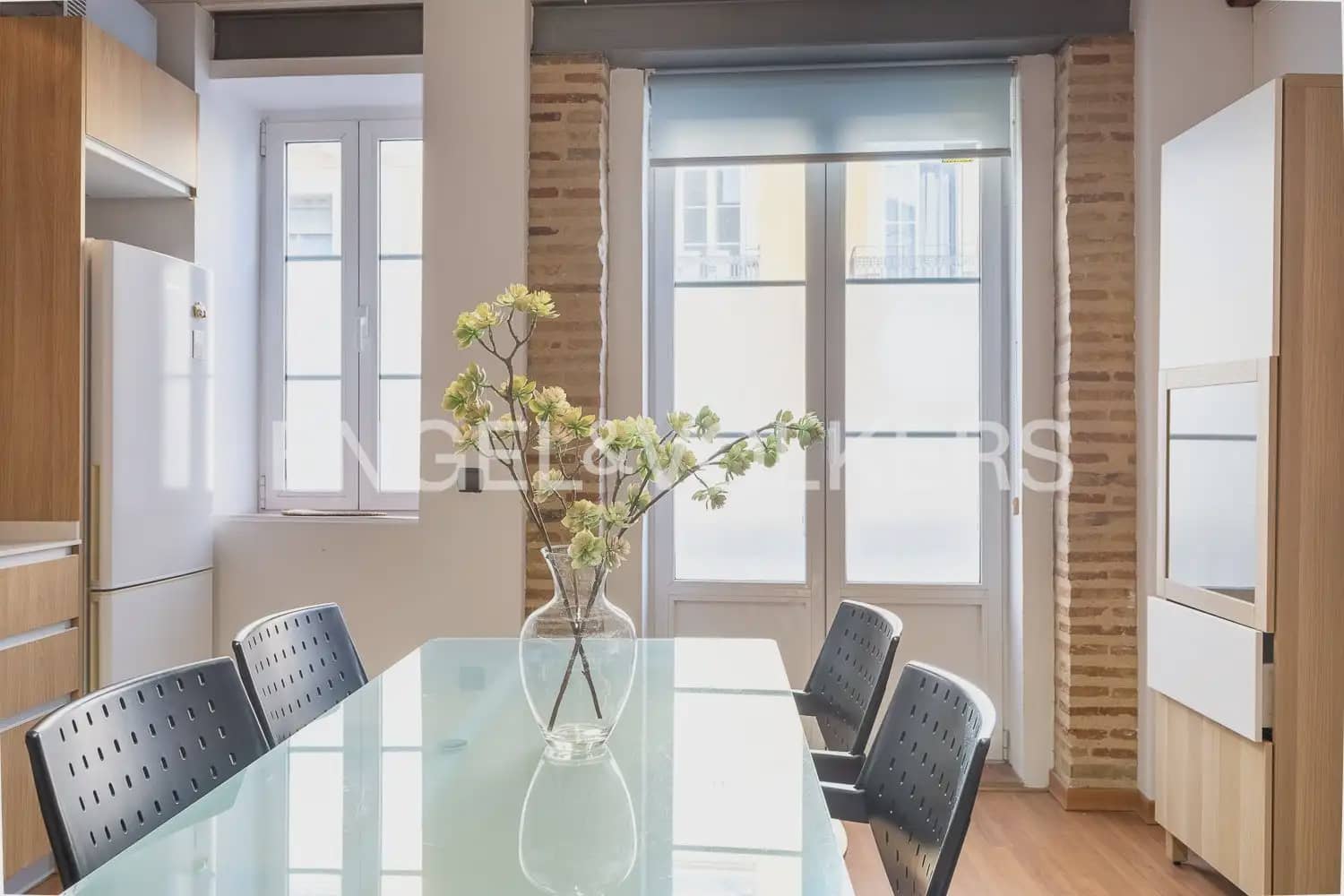 1 soveværelse Lejlighed til leje i Valencia by - € 1.400 (Ref: 10138762)