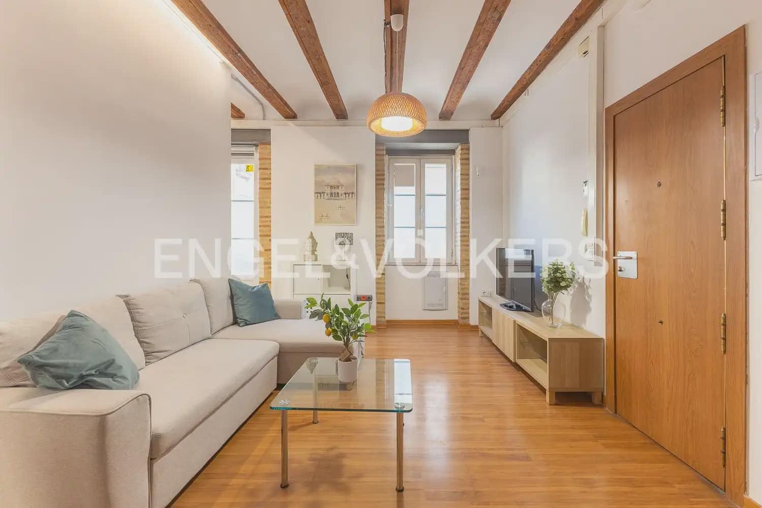 1 soveværelse Lejlighed til leje i Valencia by - € 1.400 (Ref: 10138762)