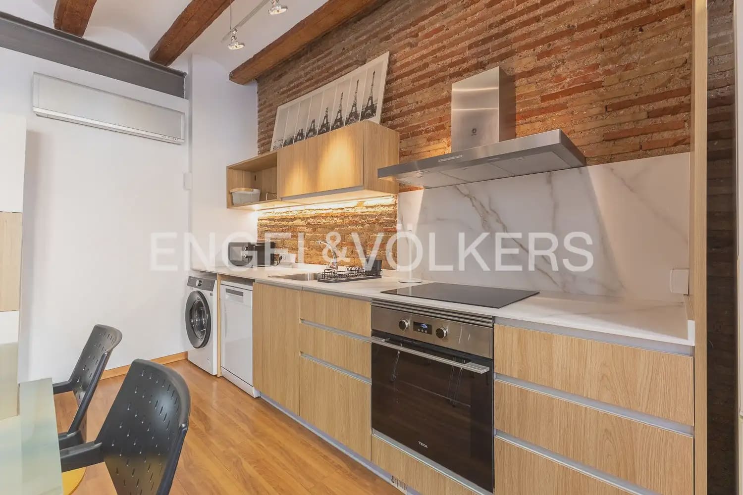 1 soveværelse Lejlighed til leje i Valencia by - € 1.400 (Ref: 10138762)