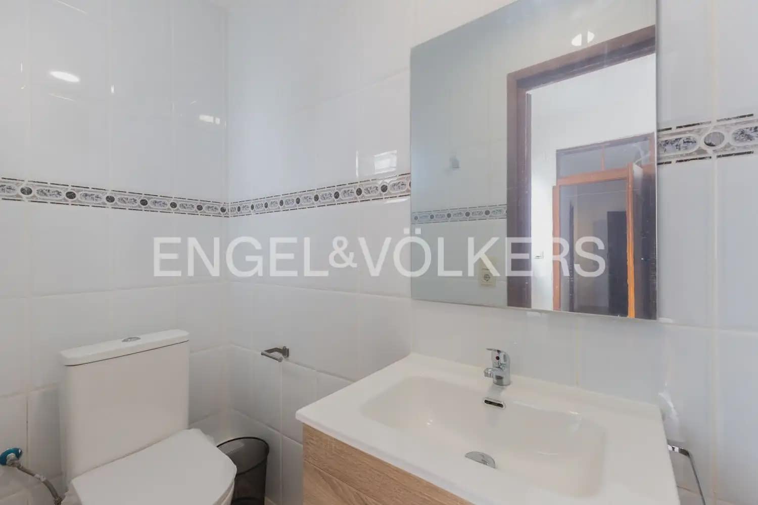 3 sovrum Lägenhet att hyra i Valencia stad - 1 300 € (Ref: 10138764)
