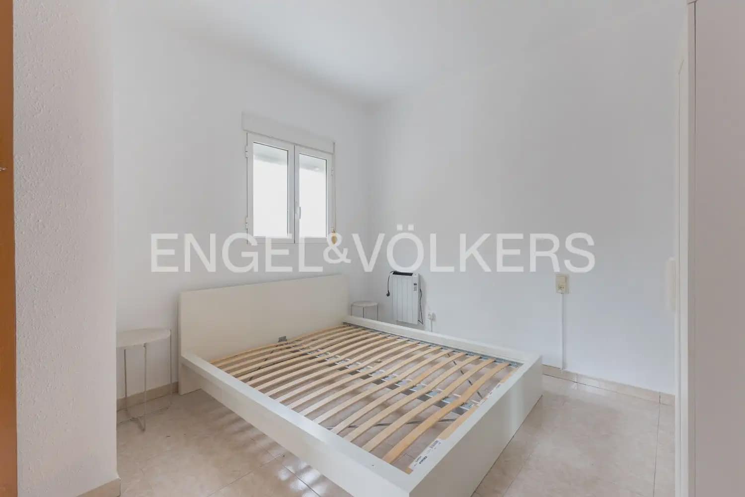 3 sovrum Lägenhet att hyra i Valencia stad - 1 300 € (Ref: 10138764)