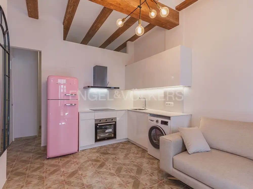 1 bedroom Flat for rent in Valencia city - € 1,400 (Ref: 10140133)