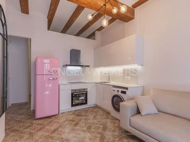 1 soverom Leilighet til leie i El Mercat, Valencia by - € 1 400 (Ref: 10140133)