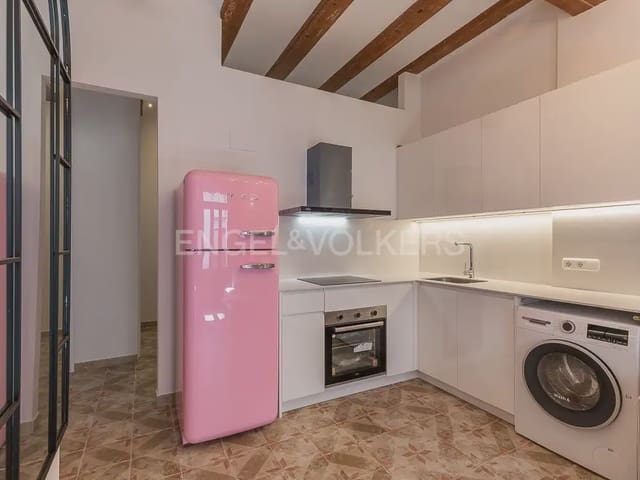 1 soverom Leilighet til leie i El Mercat, Valencia by - € 1 400 (Ref: 10140133)