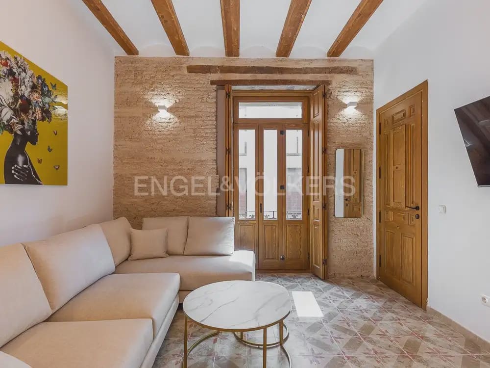 1 bedroom Flat for rent in Valencia city - € 1,400 (Ref: 10140133)