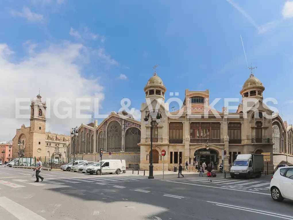 1 bedroom Flat for rent in Valencia city - € 1,400 (Ref: 10140133)