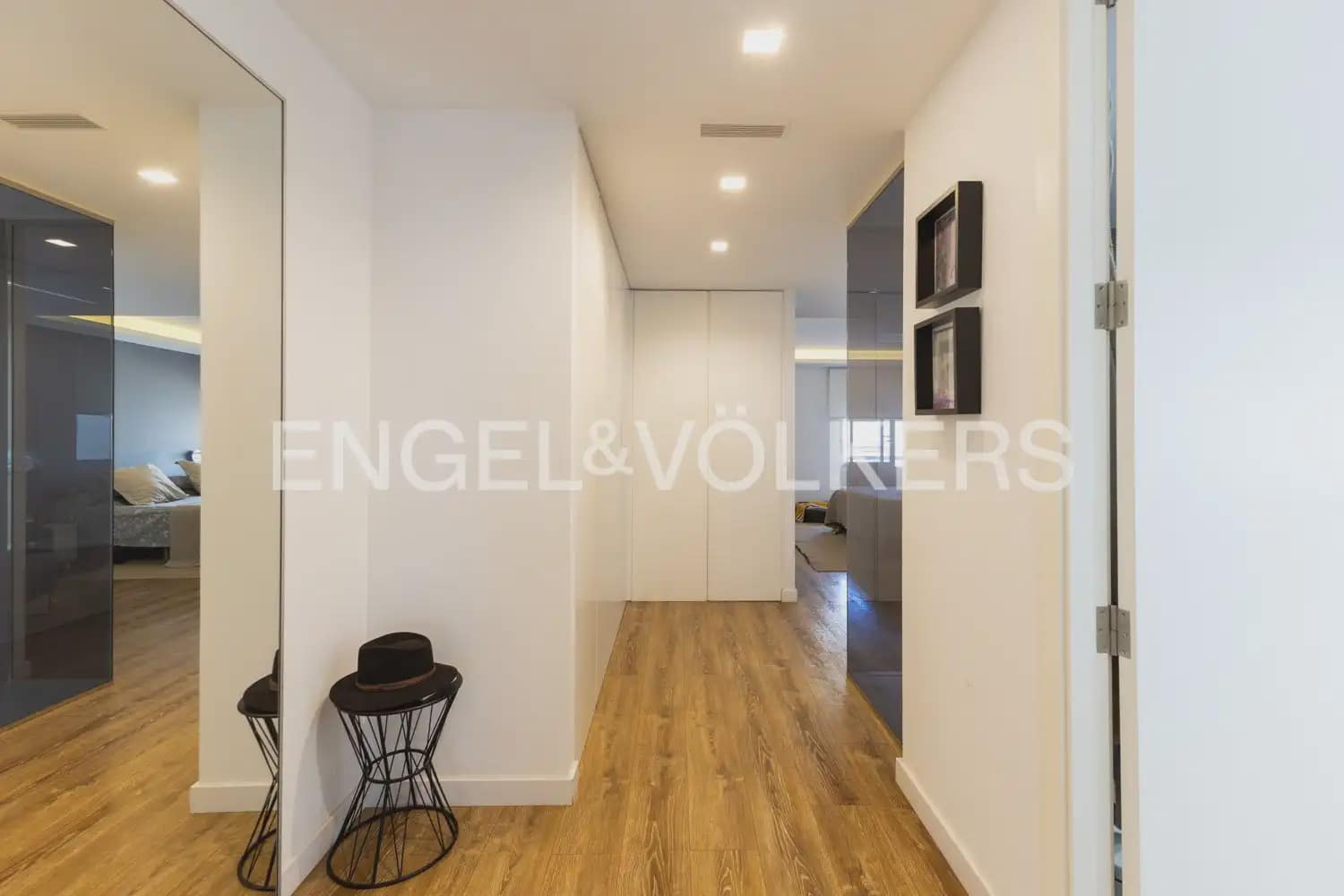 4 Zimmer Wohnung zu vermieten in Valencia Stadt mit Garage - 5.000 € (Ref: 10140134)