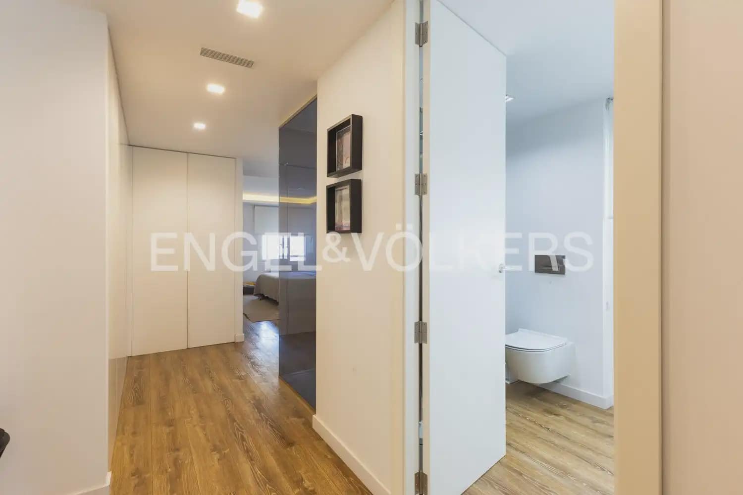 4 Zimmer Wohnung zu vermieten in Valencia Stadt mit Garage - 5.000 € (Ref: 10140134)