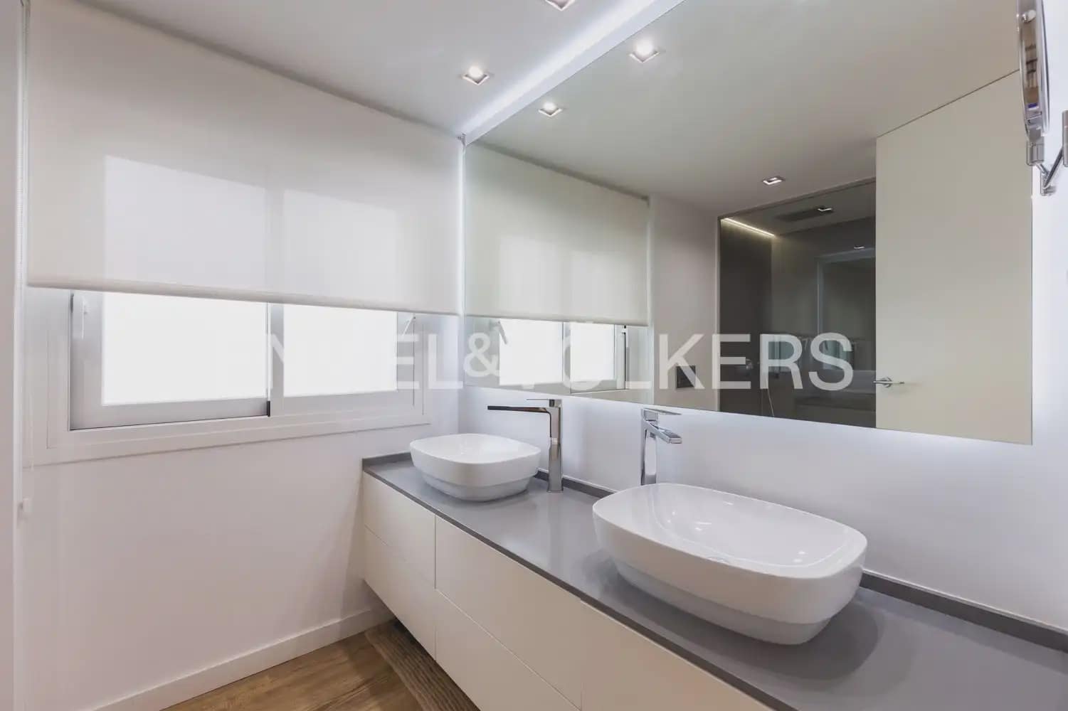 4 Zimmer Wohnung zu vermieten in Valencia Stadt mit Garage - 5.000 € (Ref: 10140134)