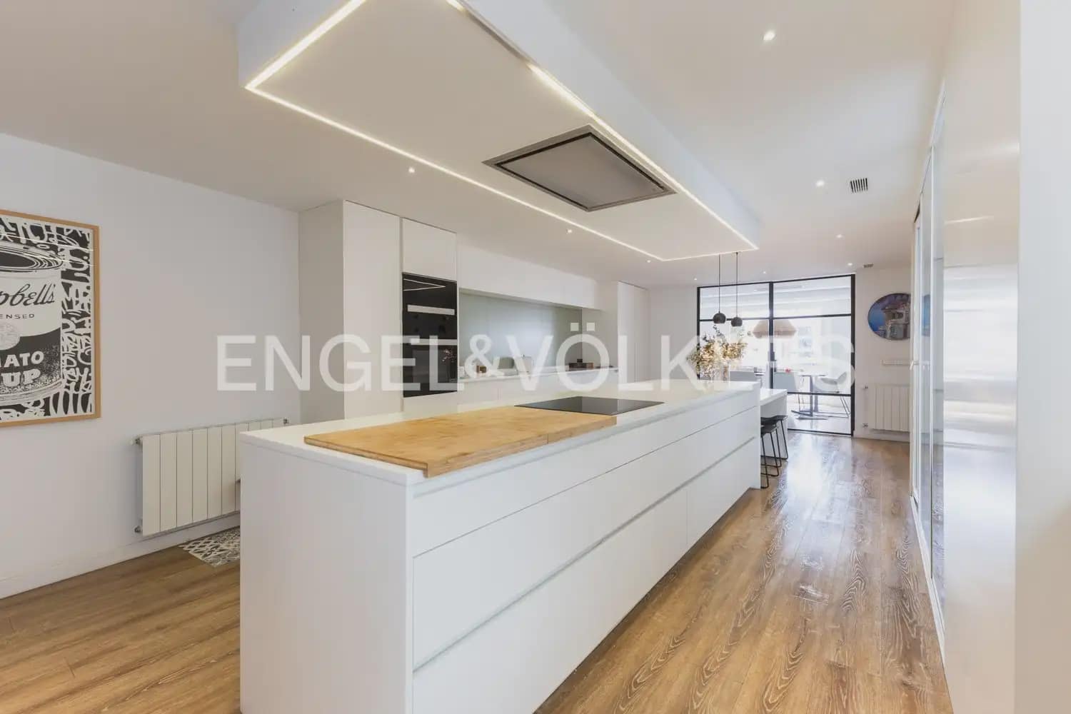 4 Zimmer Wohnung zu vermieten in Valencia Stadt mit Garage - 5.000 € (Ref: 10140134)