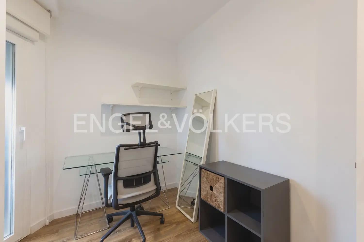 4 Zimmer Wohnung zu vermieten in Valencia Stadt mit Garage - 5.000 € (Ref: 10140134)