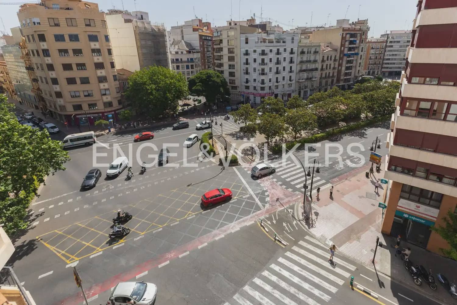 4 Zimmer Wohnung zu vermieten in Valencia Stadt mit Garage - 5.000 € (Ref: 10140134)