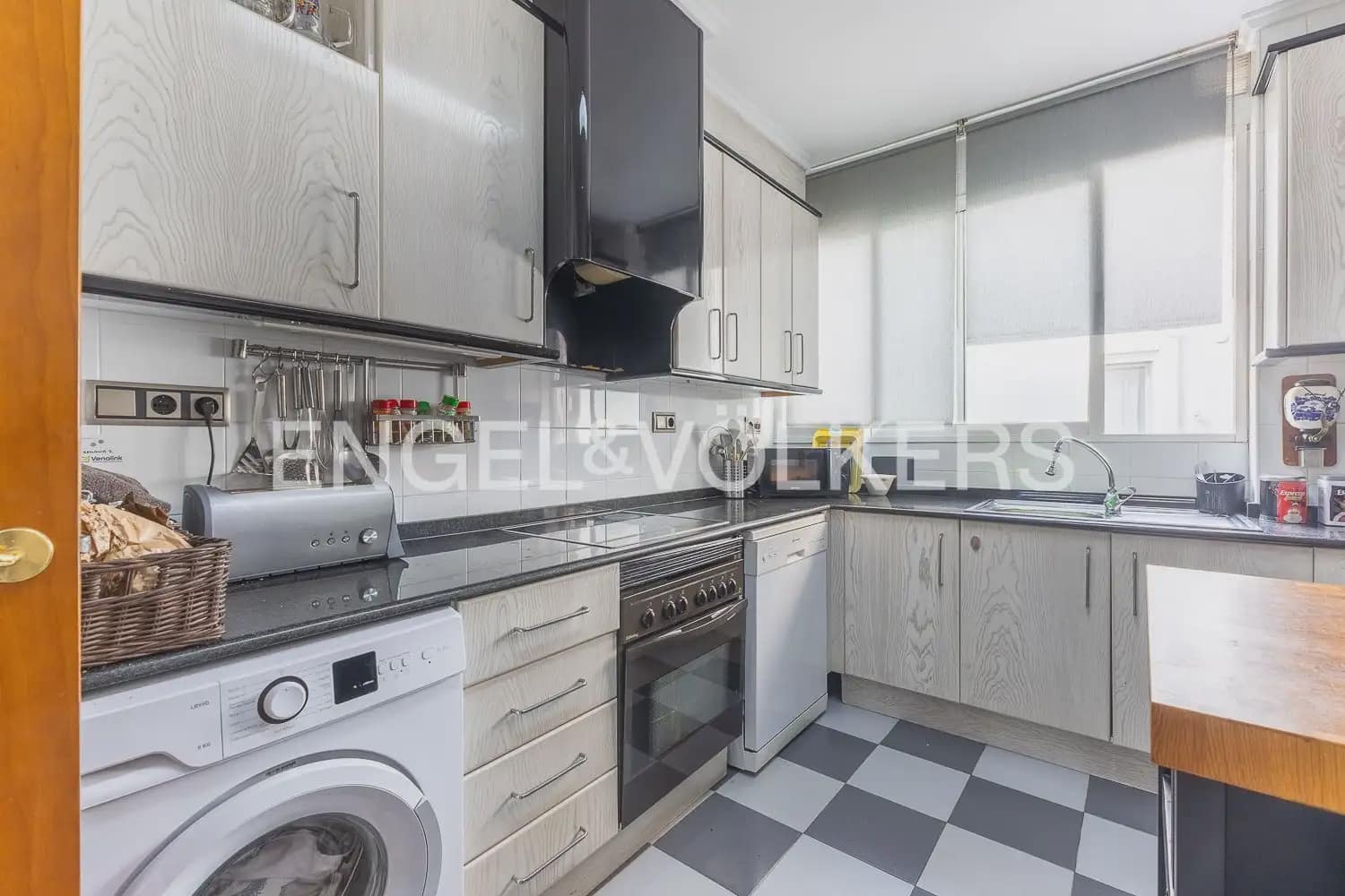 4 quarto Apartamento para venda em Valencia cidade - 1 150 000 € (Ref: 10140247)