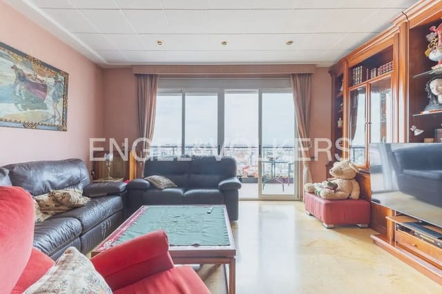 4 quarto Apartamento para venda em Sant Francesc, Valência cidade - 1 150 000 € (Ref: 10140247)