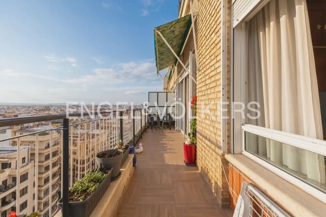 4 quarto Apartamento para venda em Sant Francesc, Valência cidade - 1 150 000 € (Ref: 10140247)