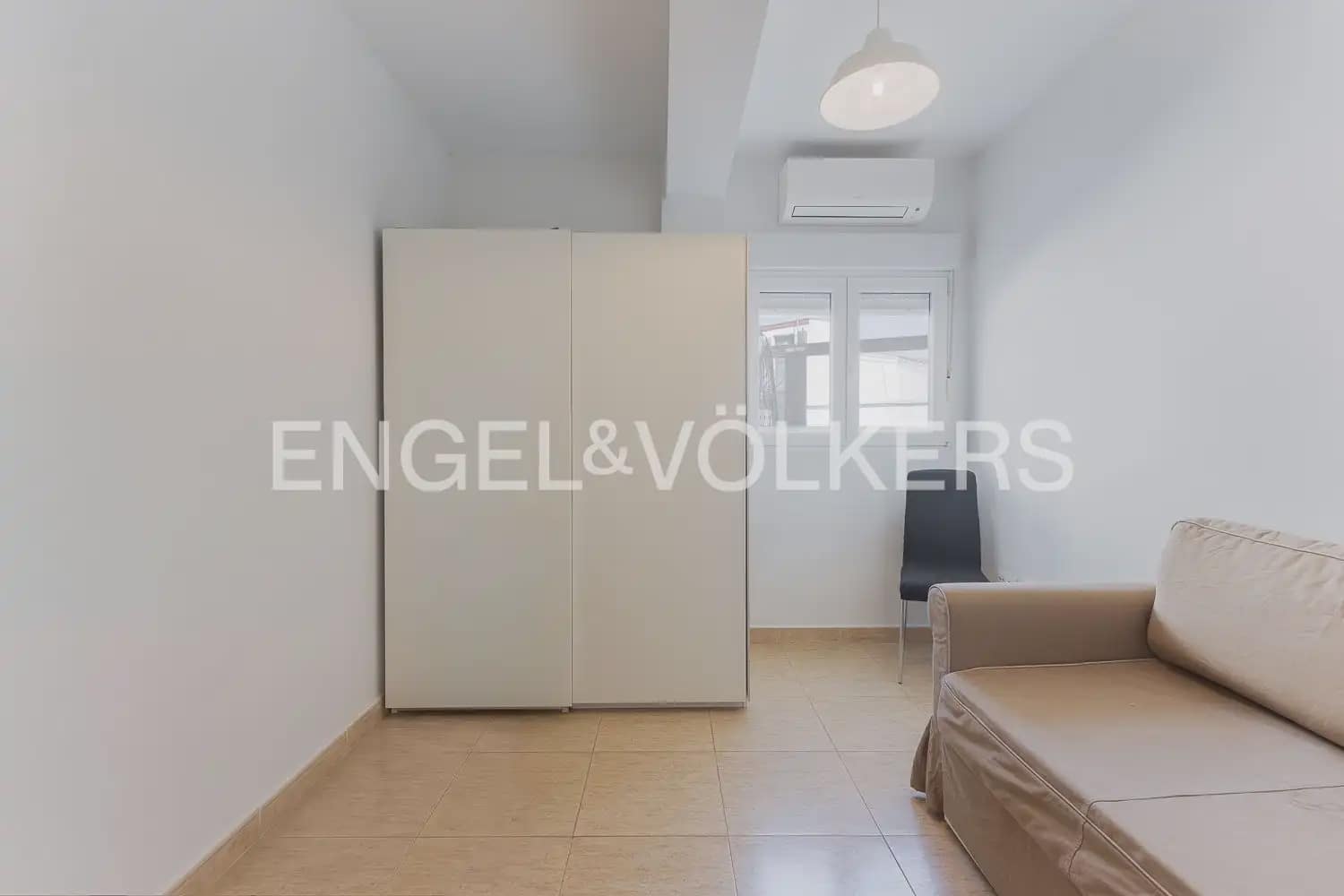 2 Zimmer Wohnung zu vermieten in Valencia Stadt - 1.700 € (Ref: 10140248)