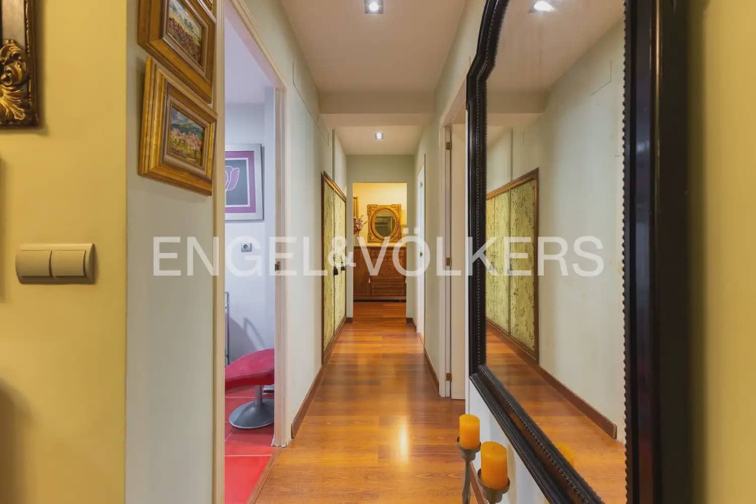 4 sovrum Lägenhet till salu i Valencia stad med garage - 1 200 000 € (Ref: 10140482)