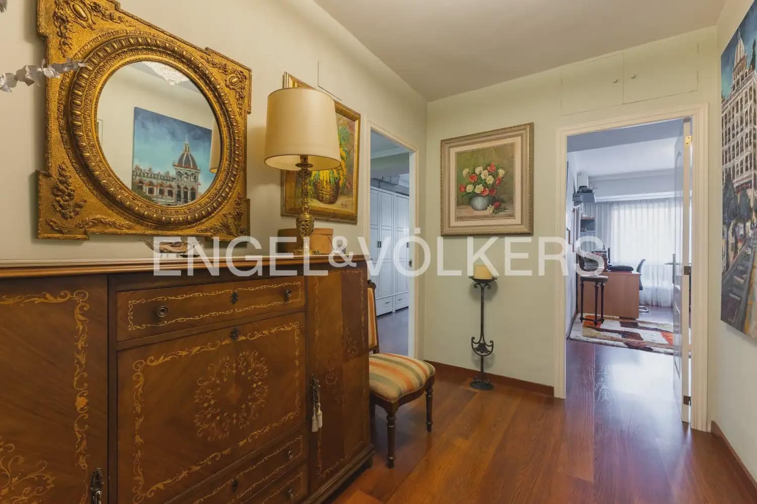 4 sovrum Lägenhet till salu i Valencia stad med garage - 1 200 000 € (Ref: 10140482)