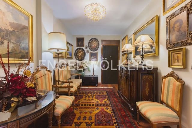 4 sovrum Lägenhet till salu i El Pla del Remei, Valencia stad med garage - 1 200 000 € (Ref: 10140482)