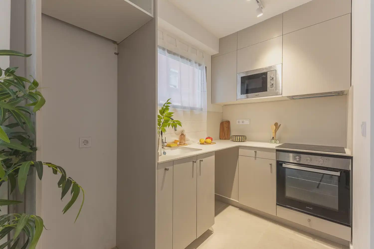 3 sypialnia Mieszkanie na sprzedaż w Miasto Walencja - 240 000 € (Ref: 10140484)