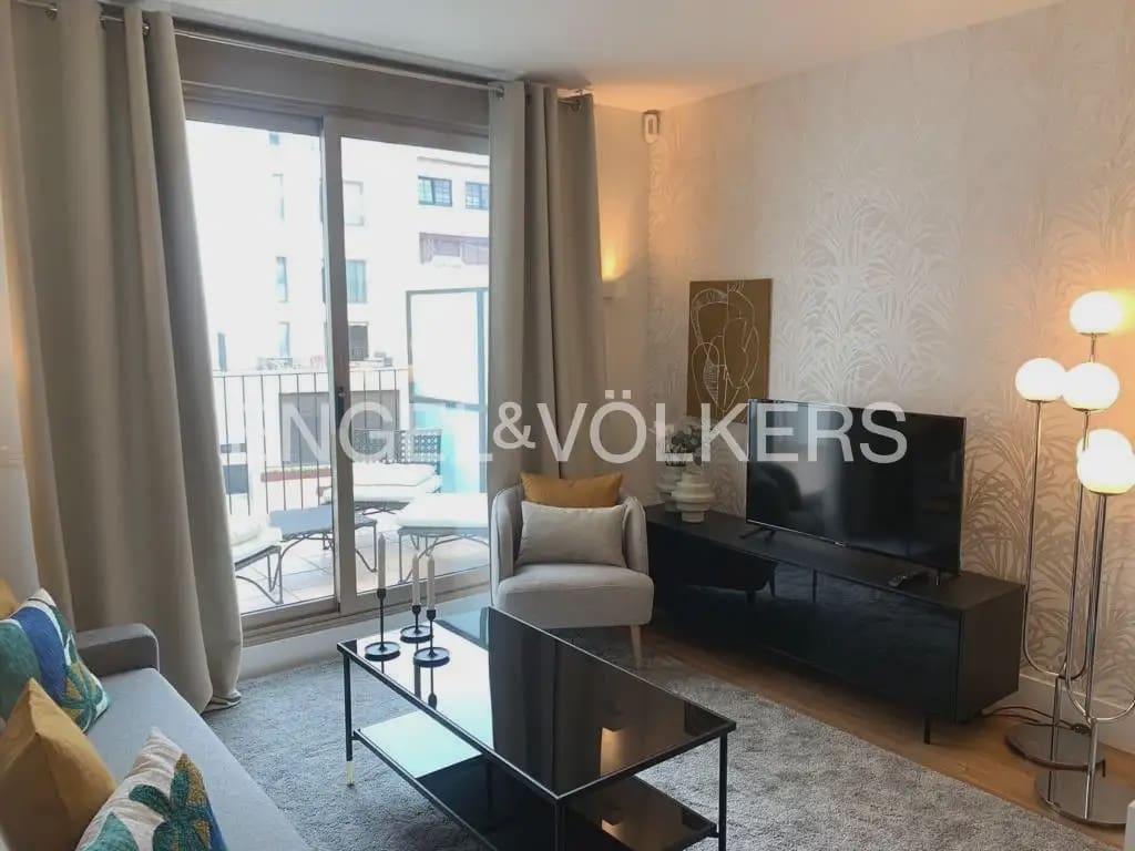 1 soveværelse Lejlighed til leje i Valencia by med swimmingpool - € 1.550 (Ref: 10140487)