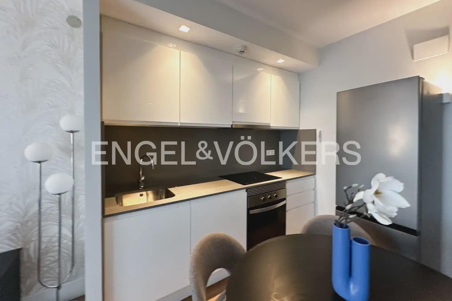 1 soveværelse Lejlighed til leje i Valencia by med swimmingpool - € 1.550 (Ref: 10140487)