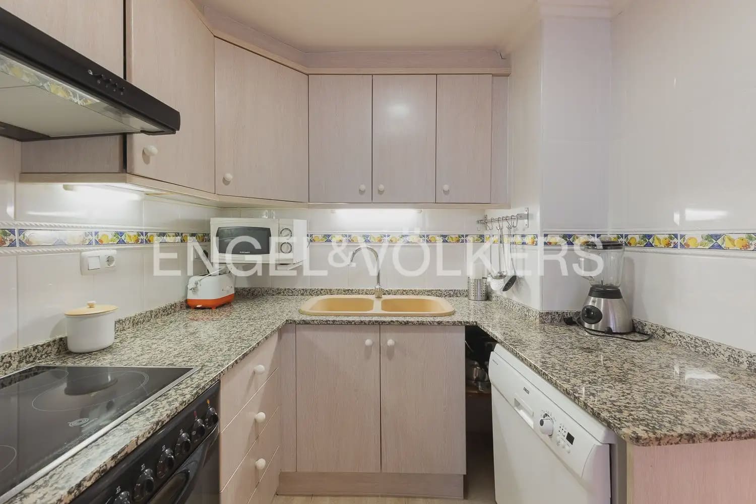 2 quarto Apartamento para arrendar em Canet d'En Berenguer com piscina garagem - 1 200 € (Ref: 10140492)