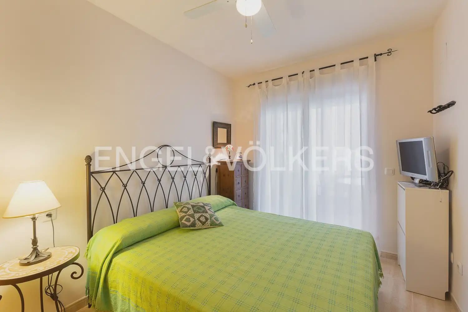 2 quarto Apartamento para arrendar em Canet d'En Berenguer com piscina garagem - 1 200 € (Ref: 10140492)