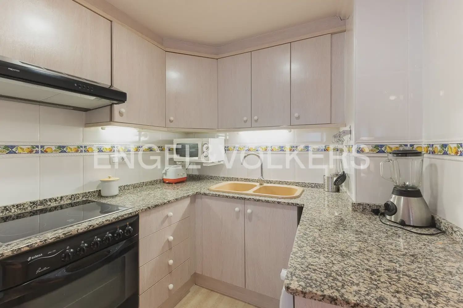 2 quarto Apartamento para arrendar em Canet d'En Berenguer com piscina garagem - 1 200 € (Ref: 10140492)