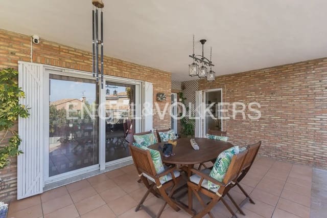 4 camera da letto Villa in vendita in Chiva con piscina garage - 490.000 € (Rif: 10141392)