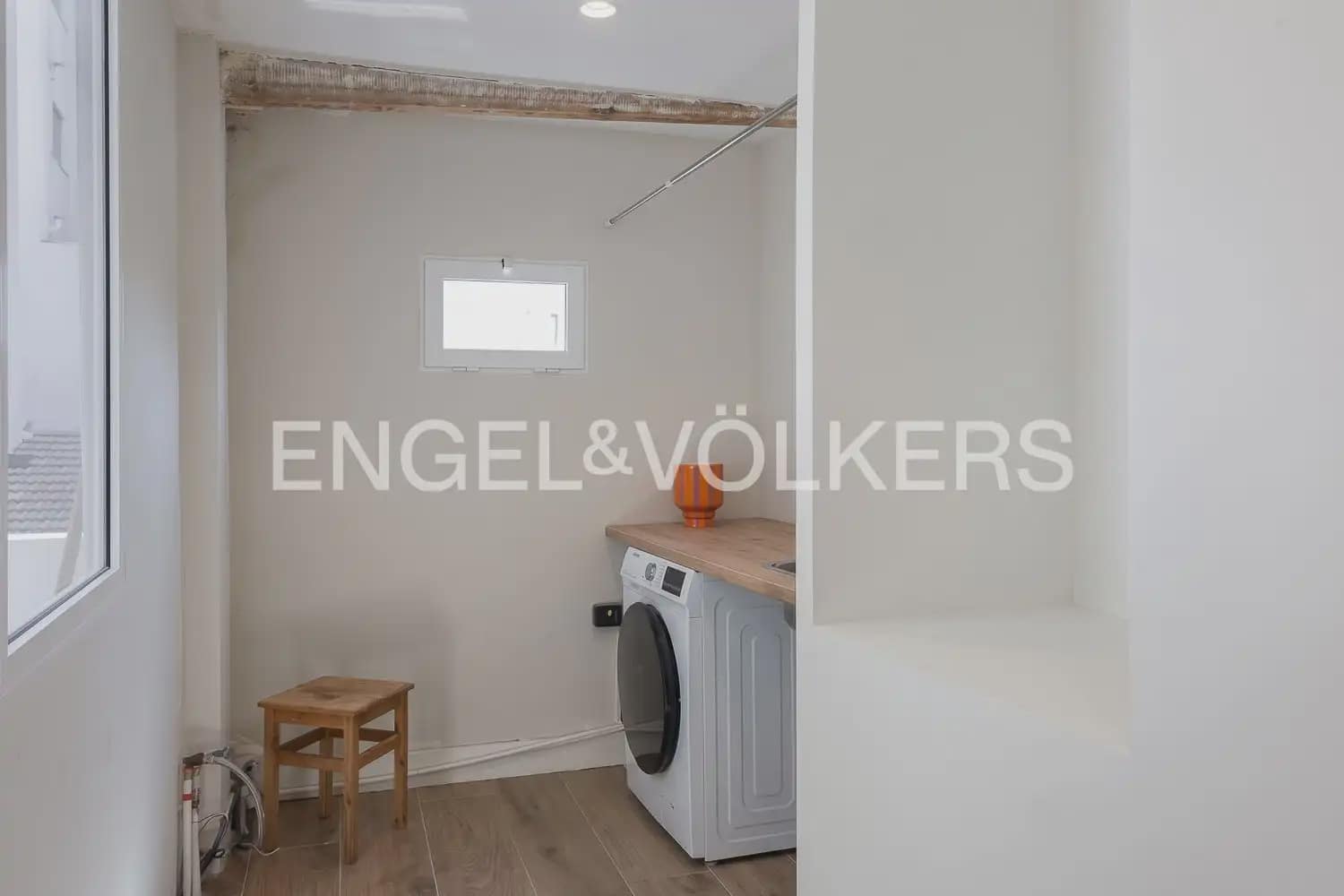 6 soveværelse Byhus til salg i Tavernes Blanques - € 495.000 (Ref: 10144876)