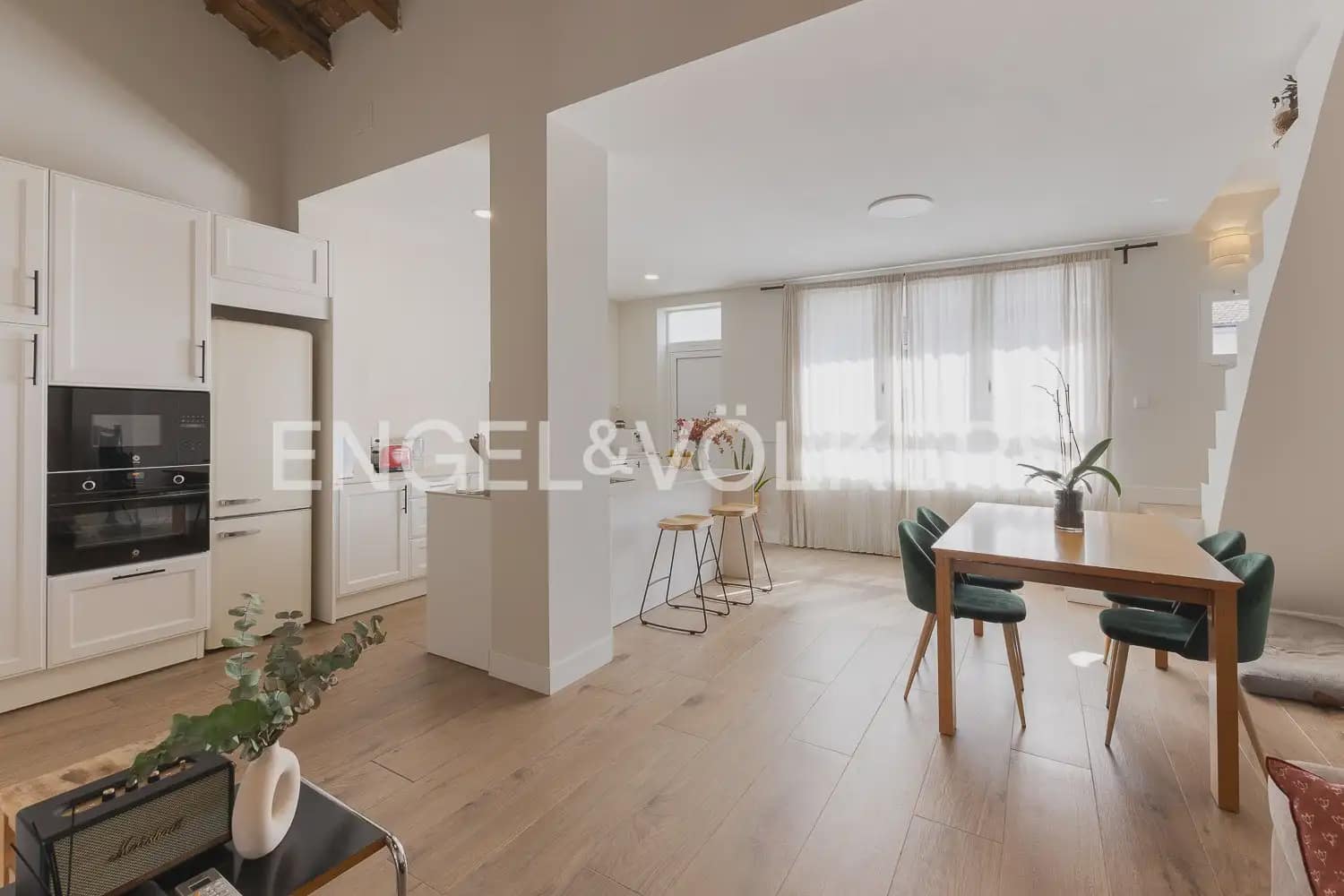 6 soveværelse Byhus til salg i Tavernes Blanques - € 495.000 (Ref: 10144876)