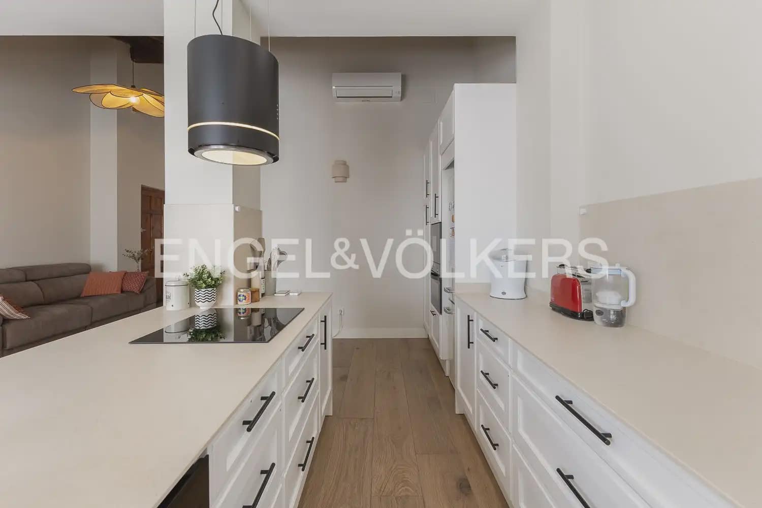 6 soveværelse Byhus til salg i Tavernes Blanques - € 495.000 (Ref: 10144876)