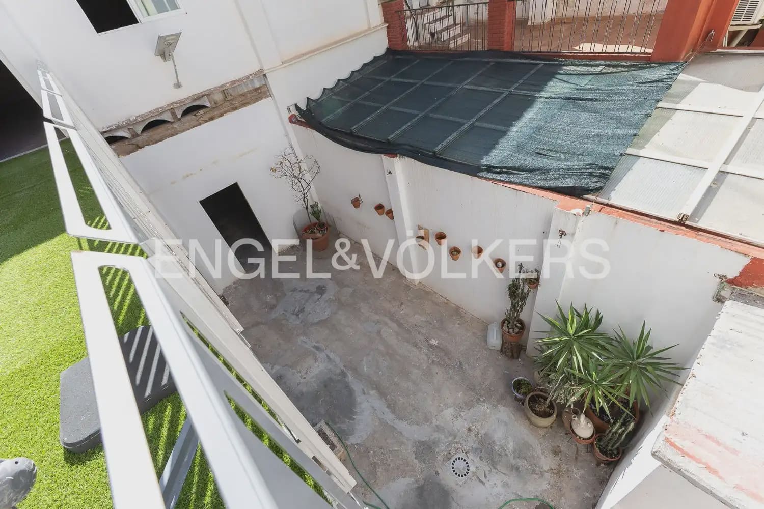 6 soveværelse Byhus til salg i Tavernes Blanques - € 495.000 (Ref: 10144876)