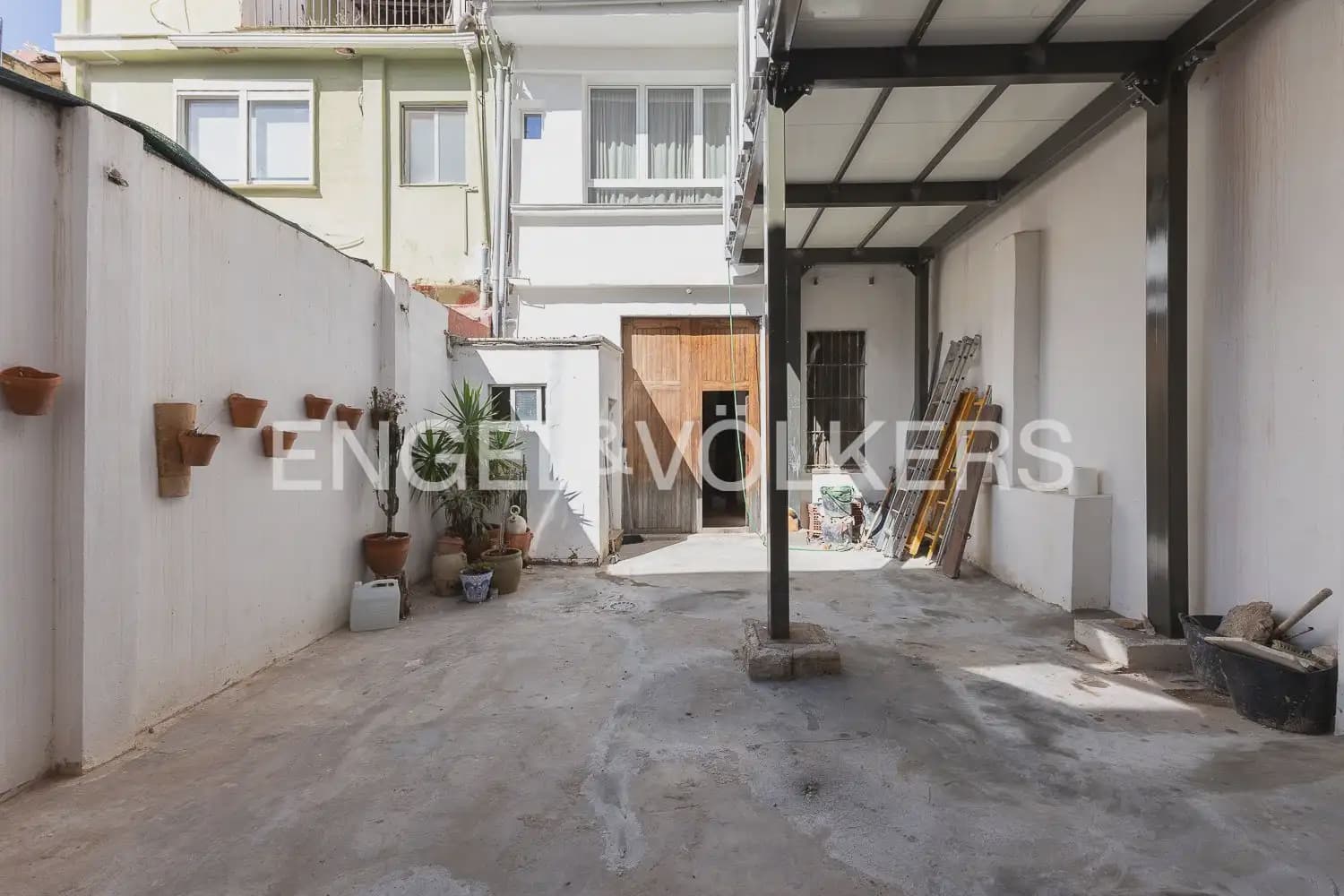 6 soveværelse Byhus til salg i Tavernes Blanques - € 495.000 (Ref: 10144876)