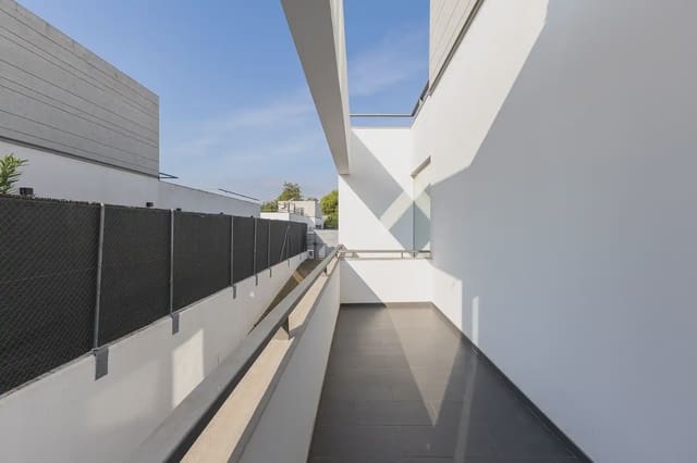 5 sypialnia Willa do wynajęcia w Godella z basenem garażem - 3 500 € (Ref: 10144877)