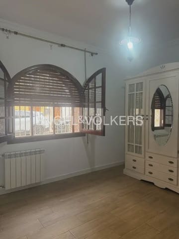 4 soveværelse Rækkehus til leje i Bétera - € 1.600 (Ref: 10144988)